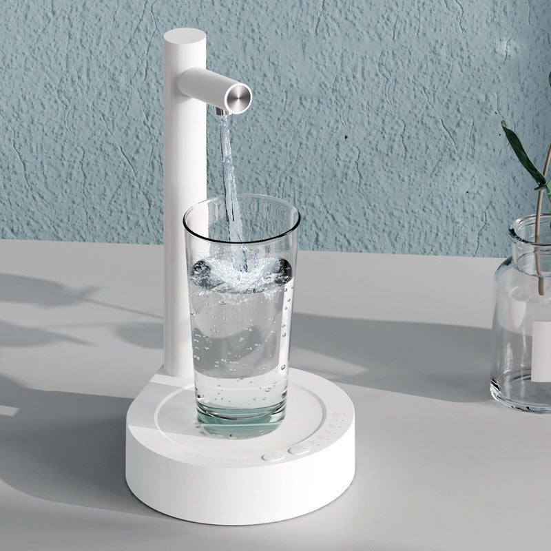 Modern Water Convenience: Desk Dispenser for Easy, Automatic Water Access"